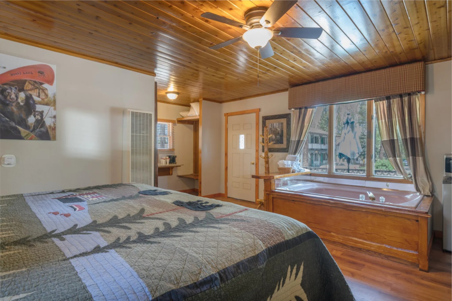 Kozy Cabin interior at The Burgundy — view 2