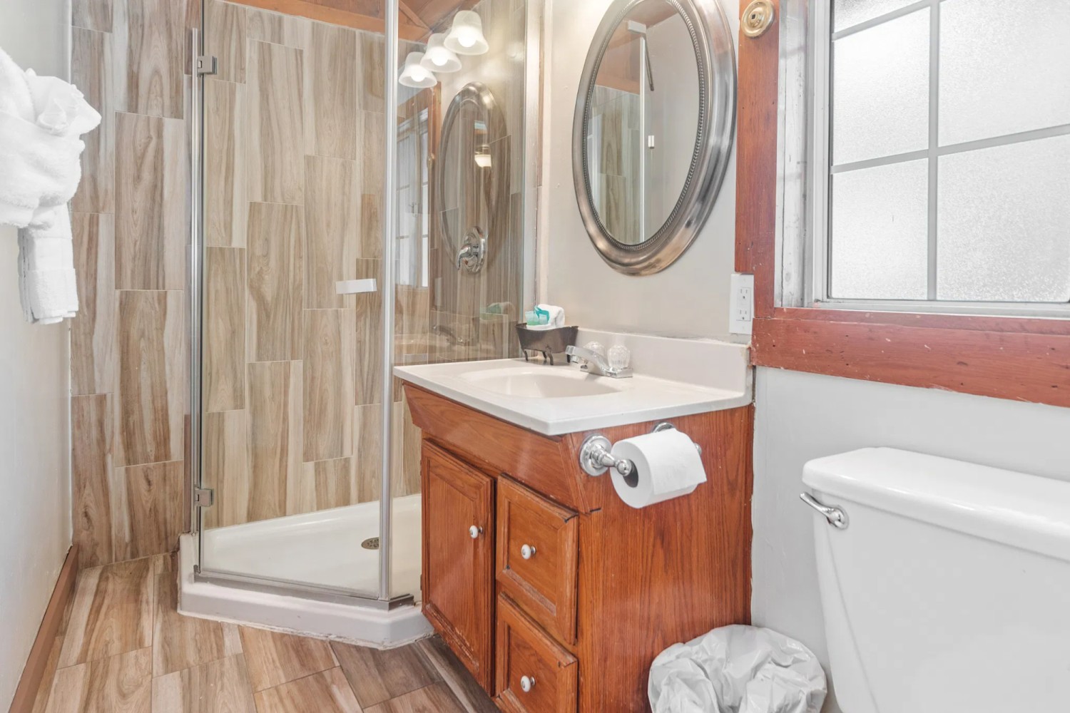 Katy Cabin interior at The Burgundy — view 4