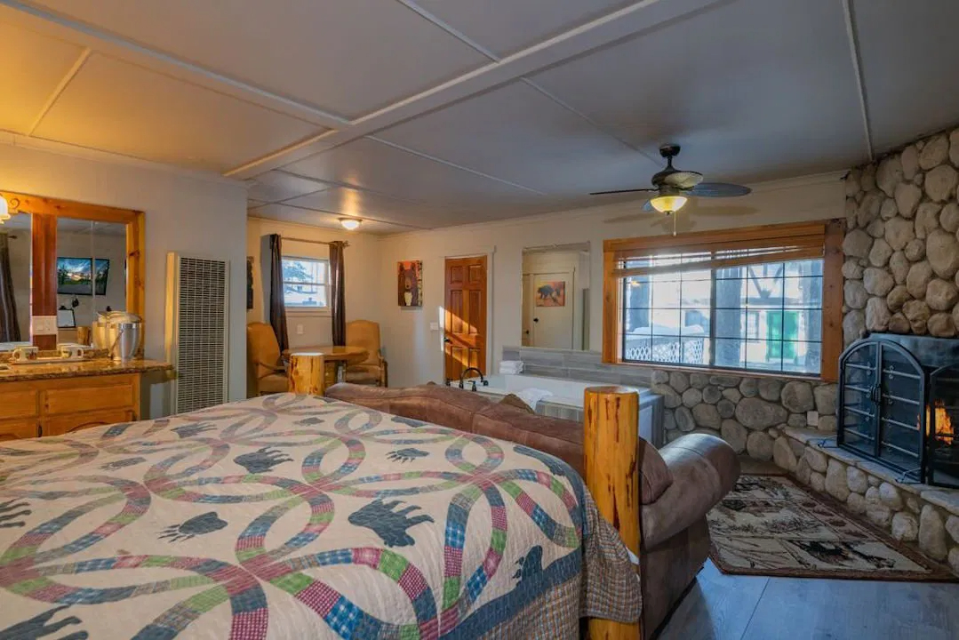 Gretchen Cabin interior at The Burgundy — view 7