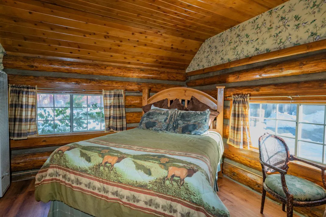 Log Cabin interior at The Burgundy — view 4